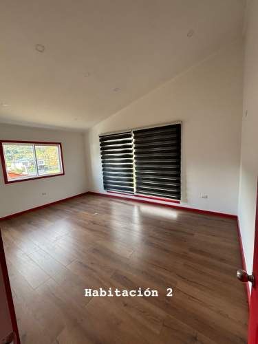 Casa 4D2B con departamento interior 3D1B