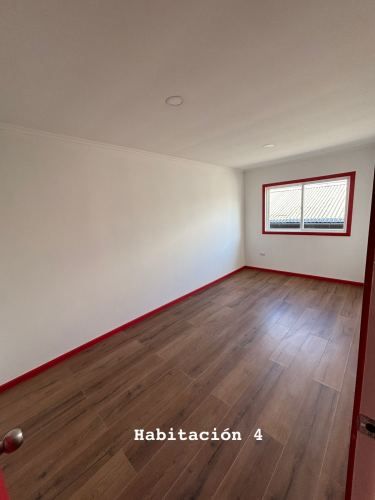 Casa 4D2B con departamento interior 3D1B