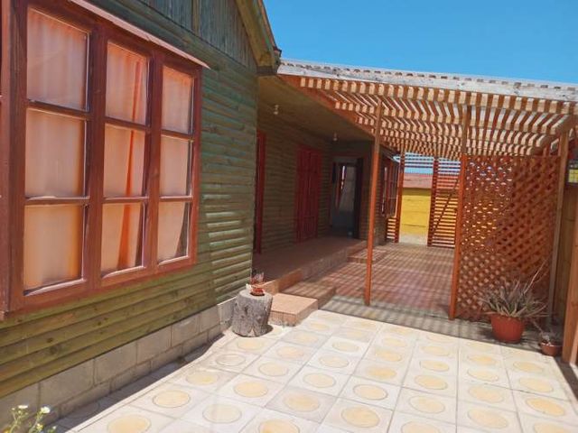 Se Arrienda  casa por temporada  de Verano o por días en Horcon