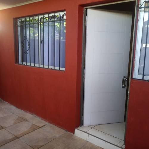 Arriendo casa amoblada a Empresas