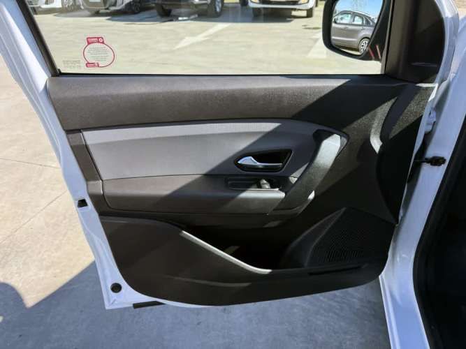 RENAULT EXPRESS 2023