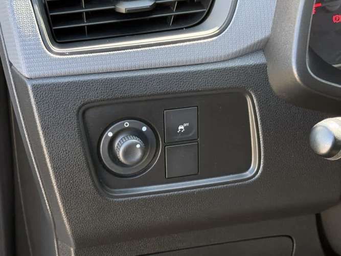 RENAULT EXPRESS 2022