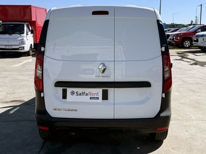 RENAULT EXPRESS 2022