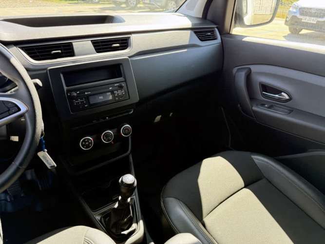 RENAULT EXPRESS 2022