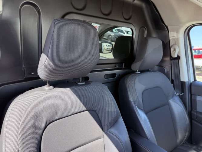 RENAULT EXPRESS 2022