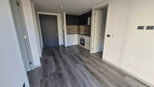 ARRIENDO OPORTUNIDAD LA FLORIDA 2HAB 2BA CON EST Y BOD