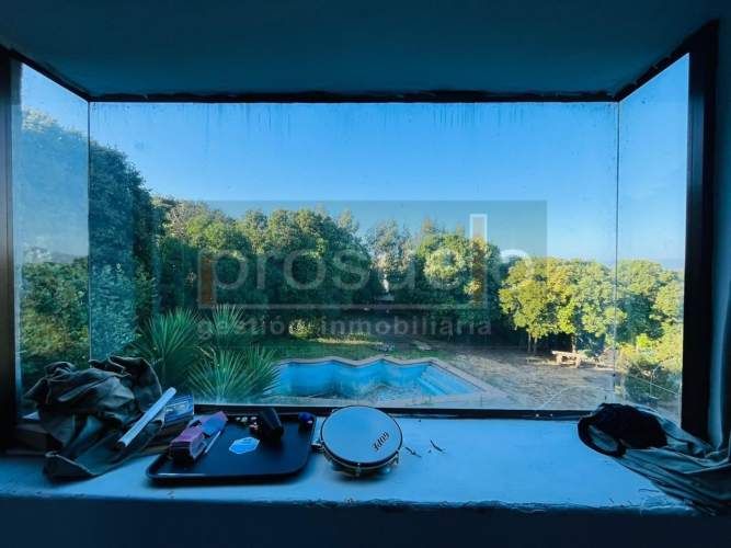 AMPLIA Y HERMOSA CASA EN CONDOMINIO CAMPOMAR IV