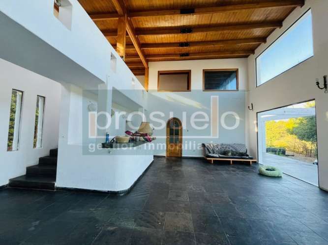 AMPLIA Y HERMOSA CASA EN CONDOMINIO CAMPOMAR IV