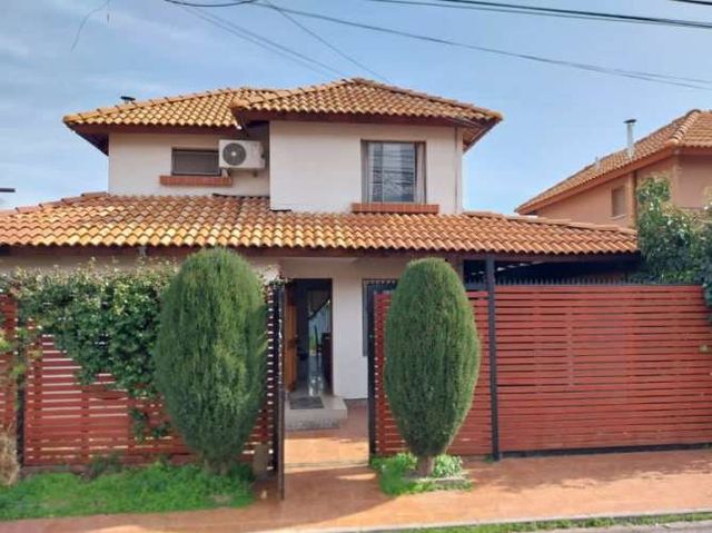 Casa 4D 3B Las Perdices. Pte Alto