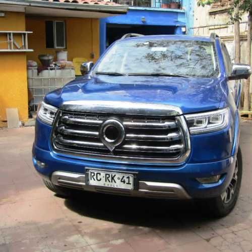 POER TOP DE LINEA CON TAPA PICK UP RETRACTIL ELECTRICA