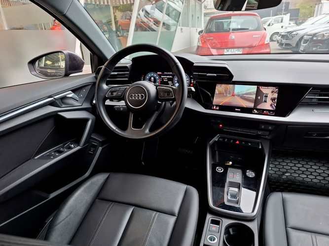 AUDI A3 2024