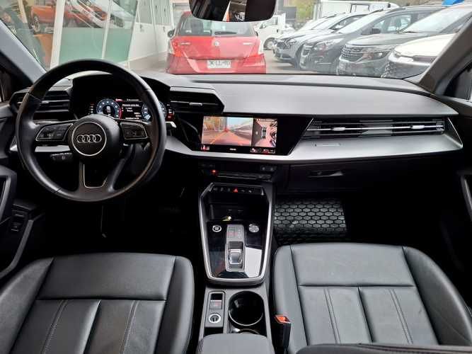 AUDI A3 2024