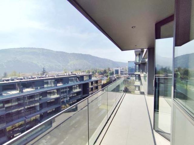 Av. Las Condes 10800 (2 Est /1 Bod) [3167-4]