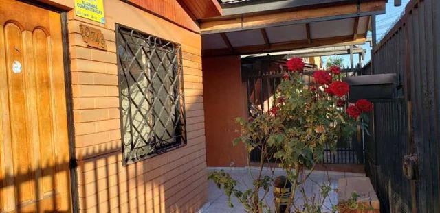 ¡Hermosa casa en venta en excelente lugar de Maipú!