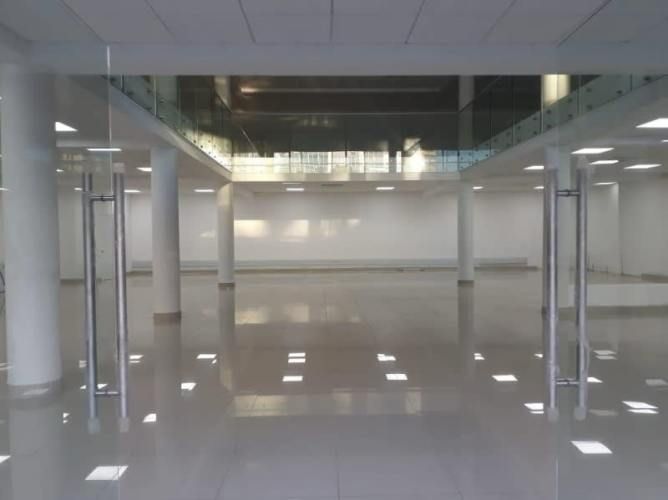 Local SE ARRIENDA EDIFICIO DE 3 PISOS EN ZONA CENTRO (CÓD. 538)