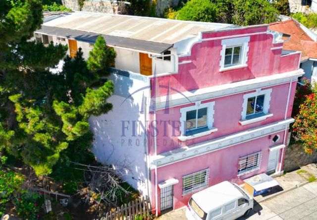 Gran Propiedad con 14 Dormitorios y 12 Baños Viña del Mar