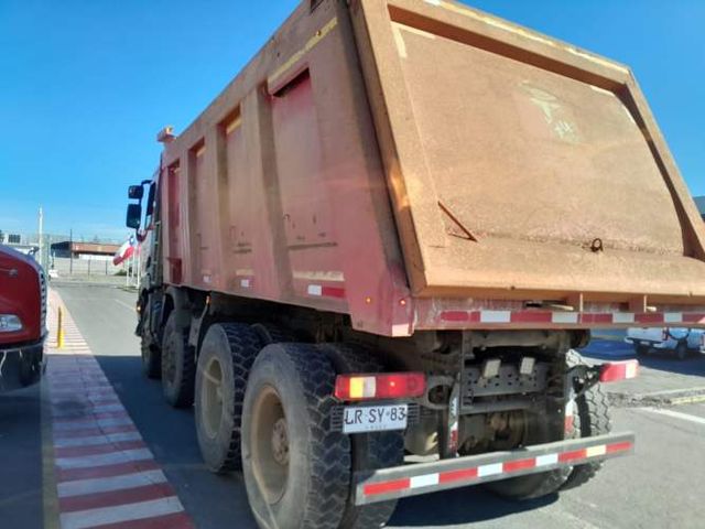 Tolva Renault K-480 8x4