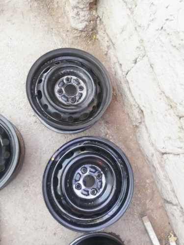 llantas mazda 2 año 2014