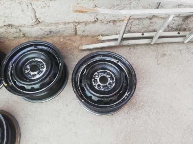 llantas mazda 2 año 2014