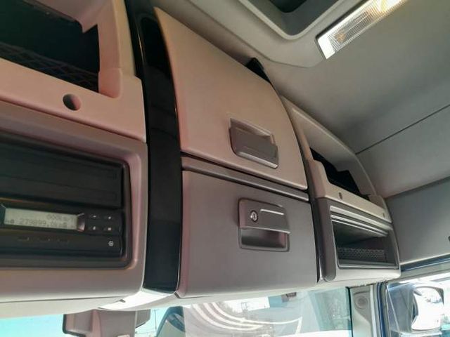 Tracto Renault T-480   4x2