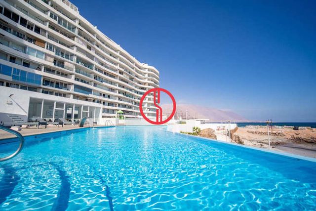 SE VENDE DEPARTAMENTO DÚPLEX Condominio edificio HUANTAJAYA, sector sur, Iquique.