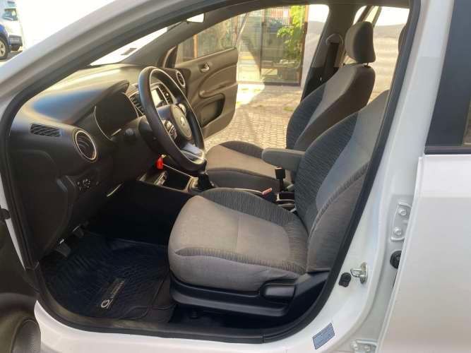 AUTOMOVIL KIA SOLUTO LX 1.4 Km 32030  AÑO 2022