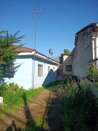 cercana a municipalidad de la comuna  (119664)