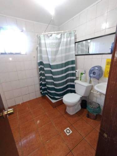 Amplia casa en la villa San Pedro con destino comercial