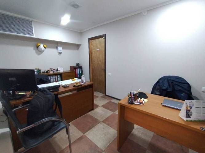 Amplia casa en la villa San Pedro con destino comercial