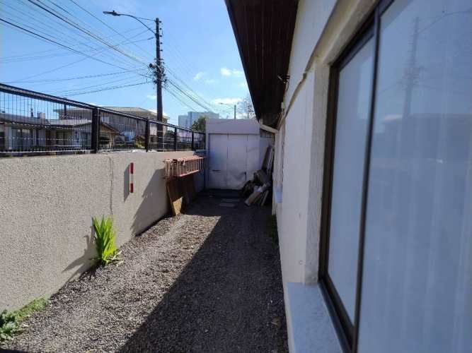 Amplia casa en la villa San Pedro con destino comercial