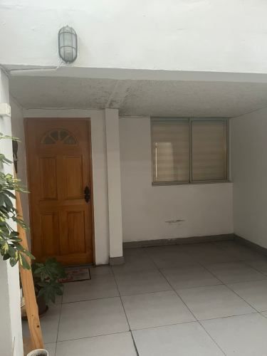 Excelente Propiedad Refaccionada, Sector Jumbo Norte, 2d/1b