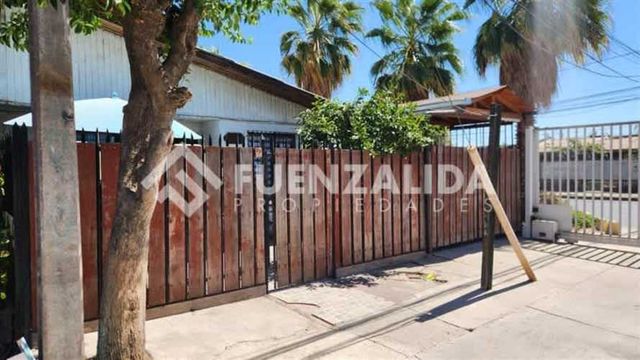 CASA Benjamin Subercaseaux/pasaje 7