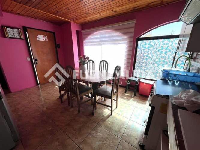 CASA Avenida Las Pimpinelas