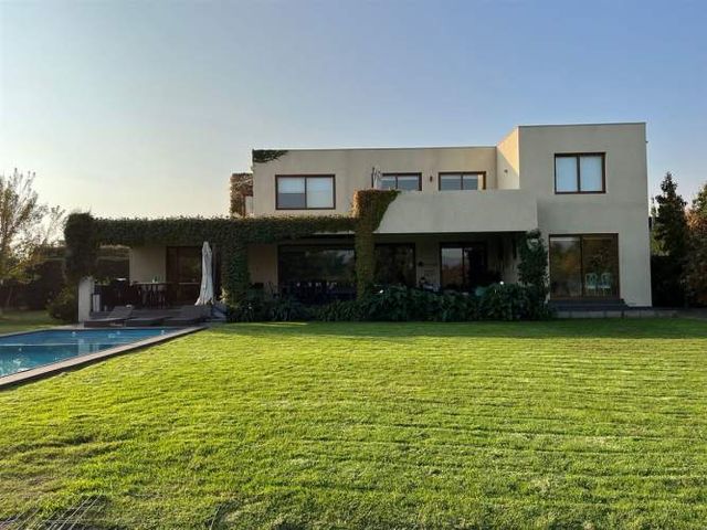 CASA Las brisas 50000 colina