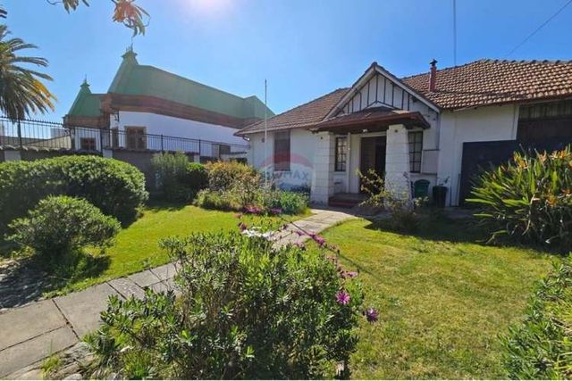 Propiedad con potencial comercial y residencial