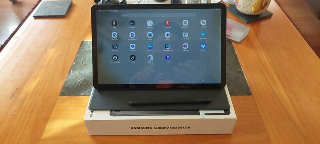 Vendo Tablet Samsung Tab S6 Lite con Funda y Lápiz originales