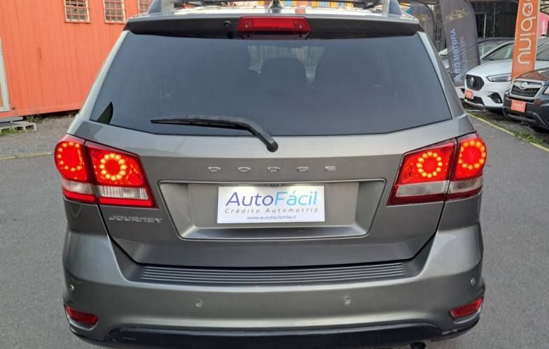 DODGE JOURNEY 2014 FULL EQUIPO 2.4 AT 7 PASAJEROS