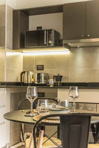 CENTRICO DEPARTAMENTO AMOBLADO  (119935)