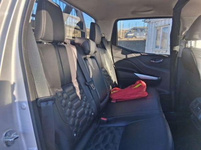 NISSAN NAVARA 2023