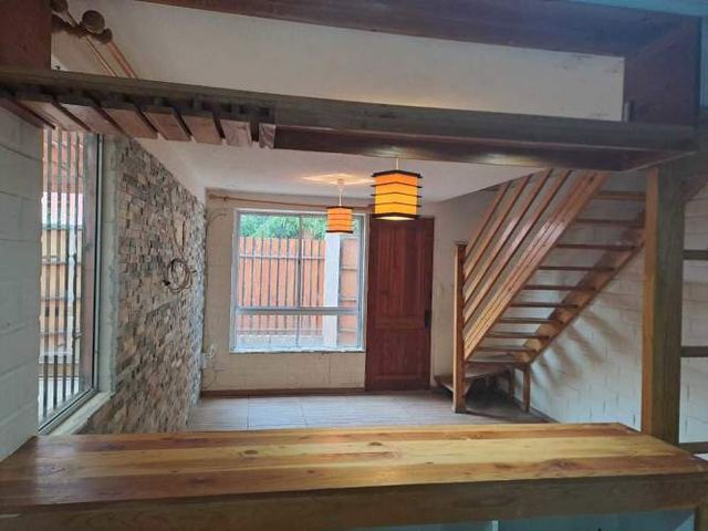 Se vende casa amplia (119938)