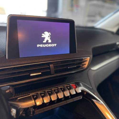 PEUGEOT 3008 MT 2019