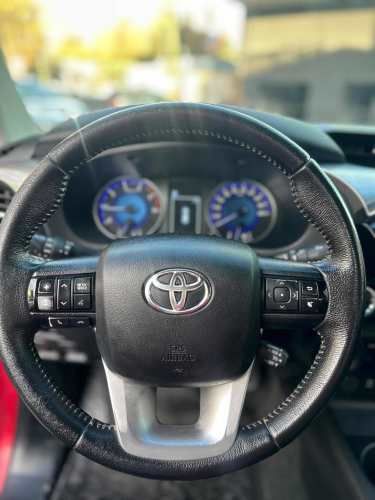 TOYOTA HILUX 4X4 2021