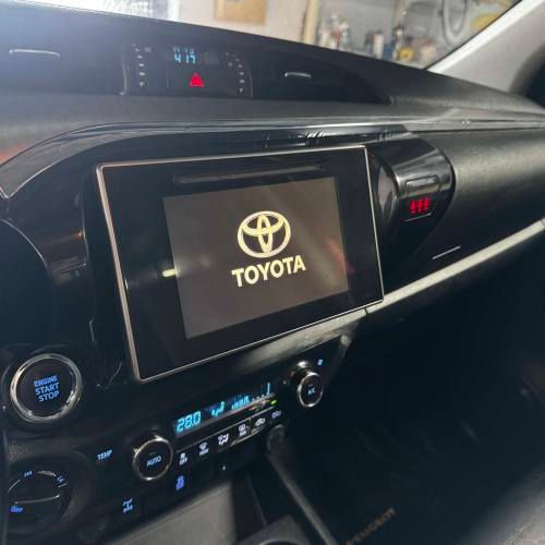 TOYOTA HILUX 4X4 2021