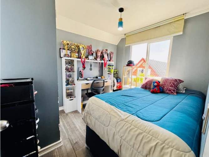 VENDO CASA EN SOL DE TRINARES CURAUMA AMPLIO TERRENO