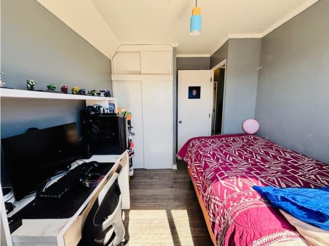 VENDO CASA EN SOL DE TRINARES CURAUMA AMPLIO TERRENO