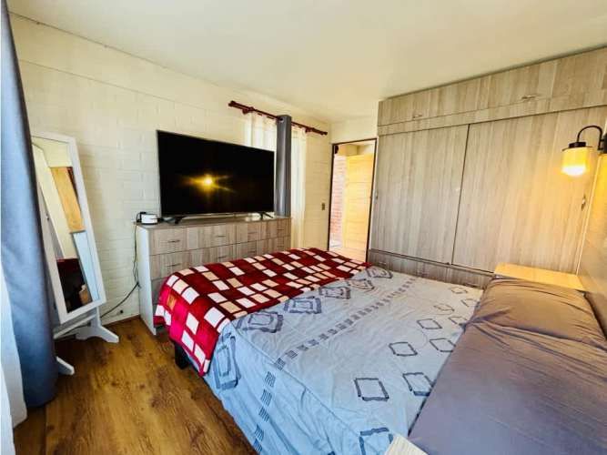 VENDO CASA EN SOL DE TRINARES CURAUMA AMPLIO TERRENO