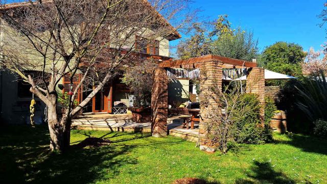 EXCELENTE CASA LA REINA / GIBRALTAR  GRAN PATIO