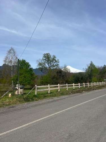PARCELA DE 5000 M2 EN PUCON A 300 METROS DE LA ROTONDA ELTIT