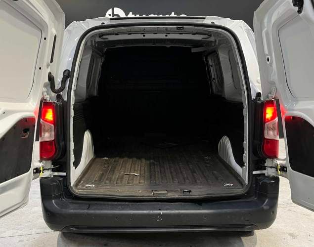 CITROEN BERLINGO XL BLUEHDI 1.5 MT