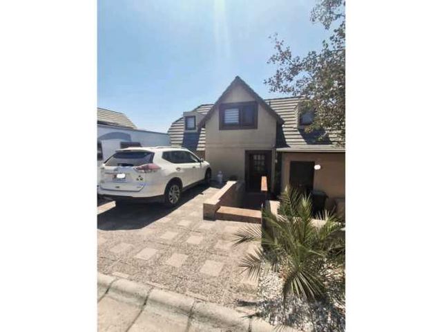 Se vende casa Camino Las Cumbres, La Florida